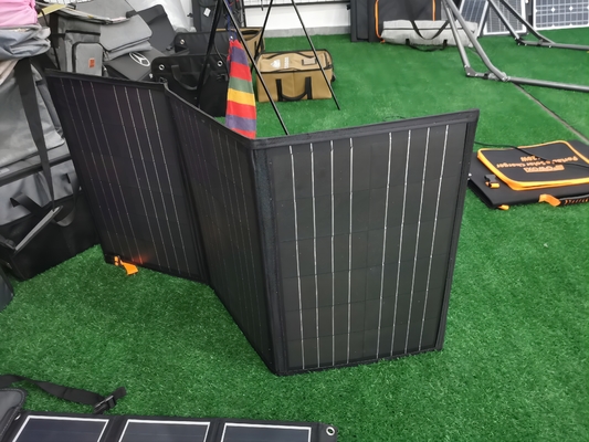 comprare I pannelli solari pieganti portatili insacca il silicio policristallino 200W 300W 400W dei corredi online manufacture