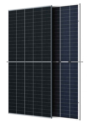VALUTAZIONE della FABBRICA 535 SERVIZI TAGLIATI dell'OEM delle CELLULE TECHONOLOGY dei PANNELLI SOLARI di 540W 545W 550W 560W MEZZI
